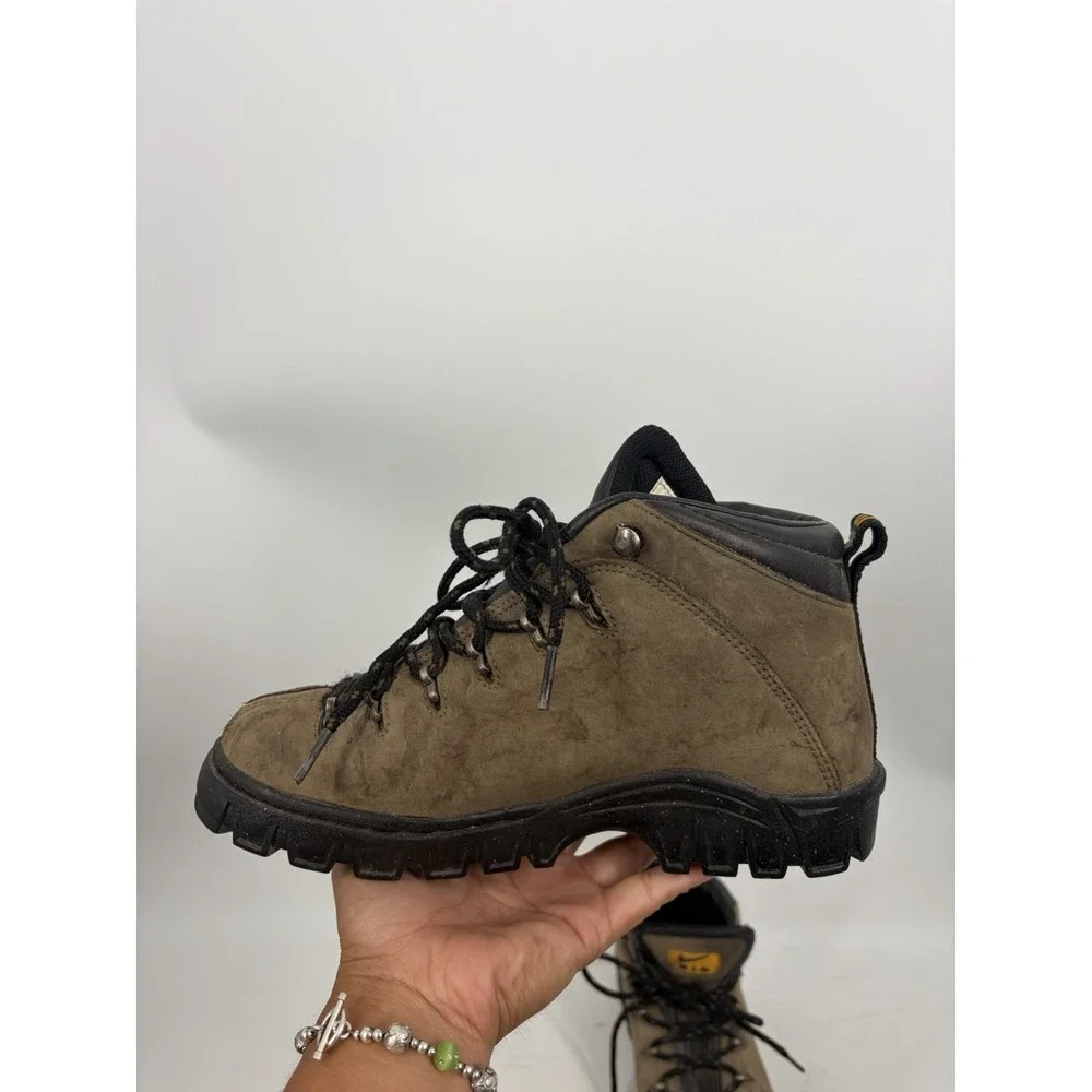 Vintage 90s Nike ACG Gimli Hiking Boot Mens US 7.5 Brown Suede Trail Shoes Rare